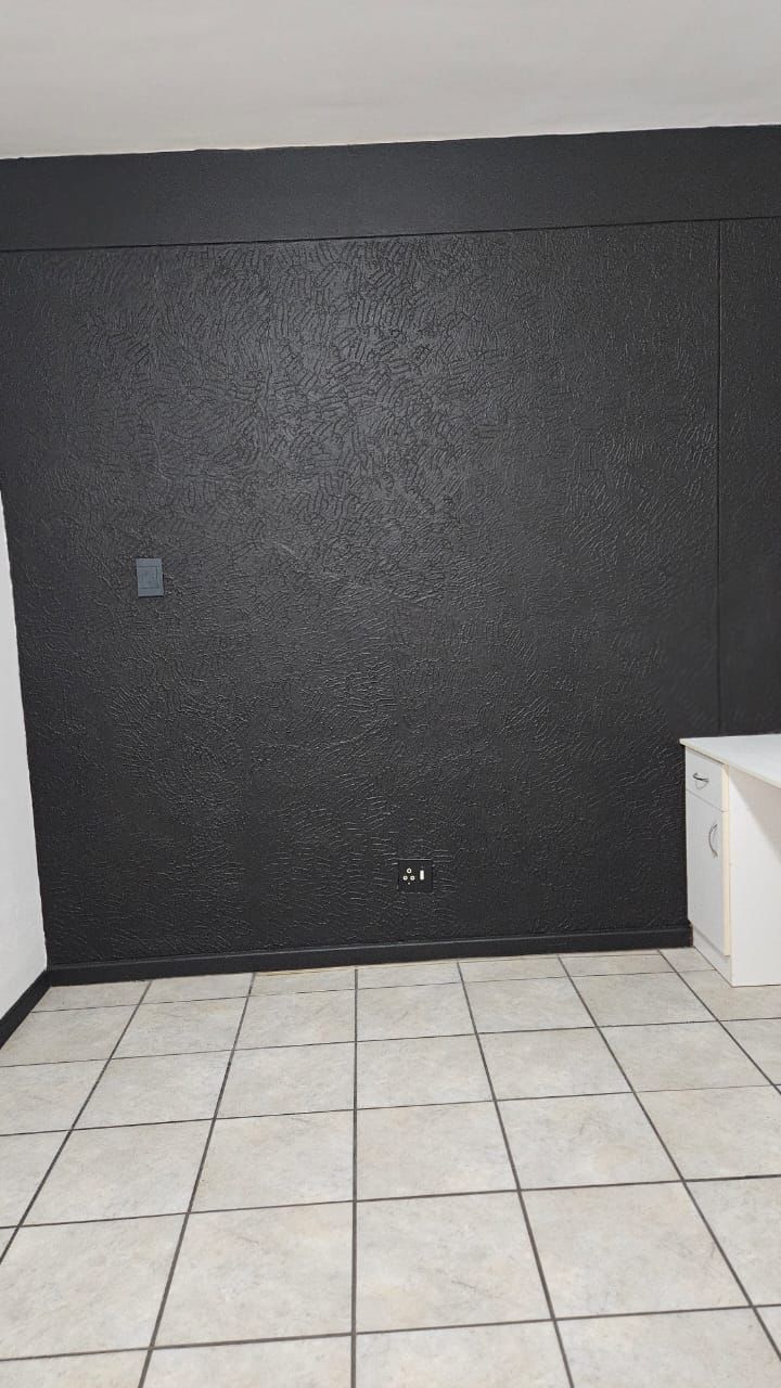 To Let 1 Bedroom Property for Rent in Rouxpark Western Cape